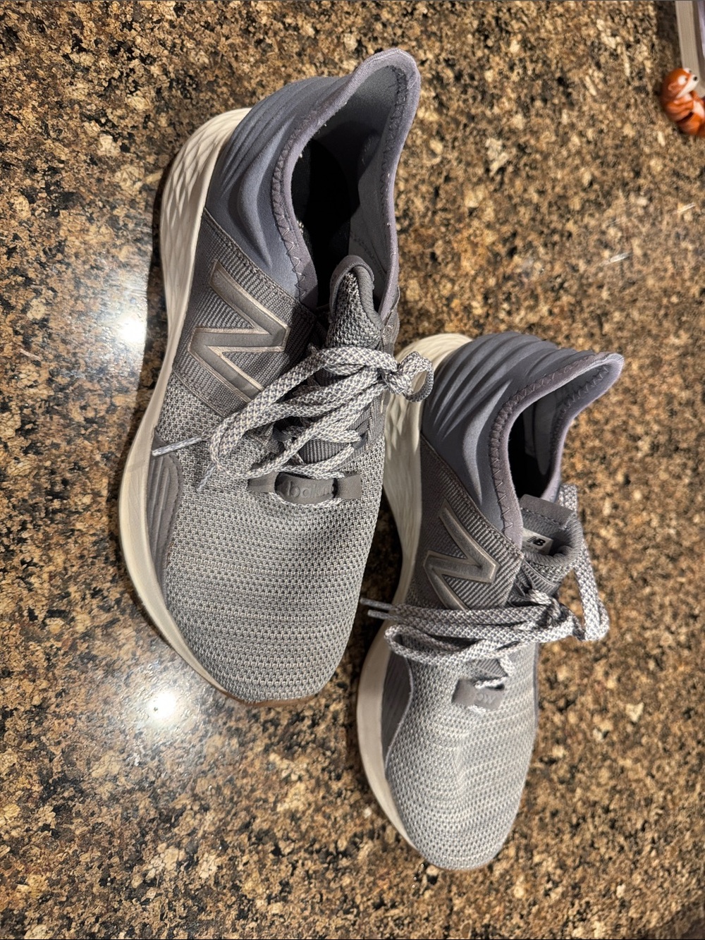 New Balance Men's Gray Athletic Running Sneakers